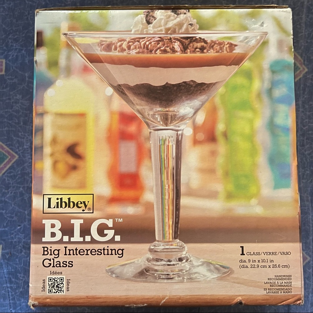 2 B.I.G - Big Interesting Glass